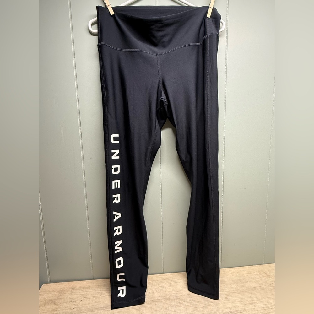 Under Armour Black Compression HeatGear Leggings